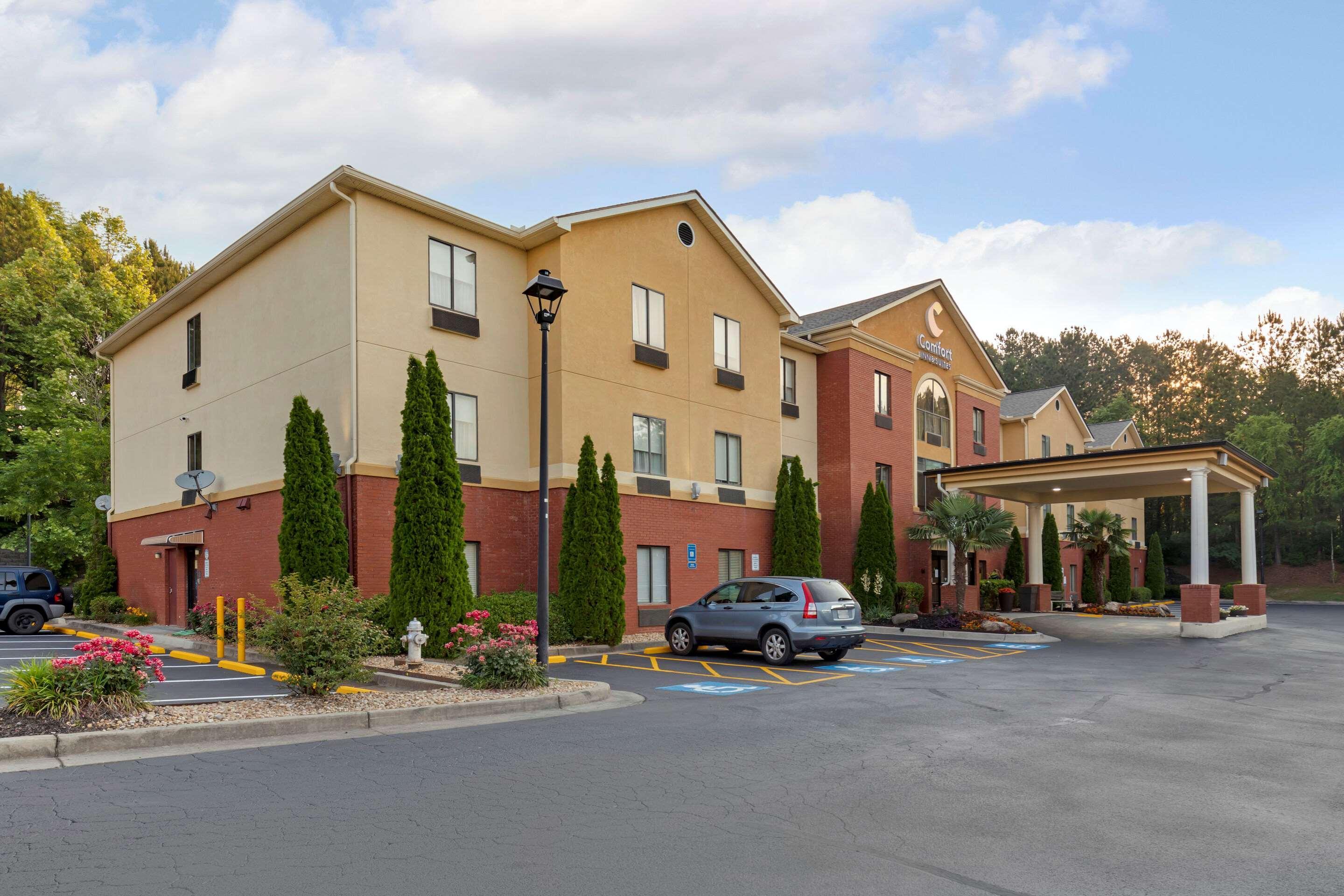 Comfort & Inn Suites Кантон Екстериор снимка